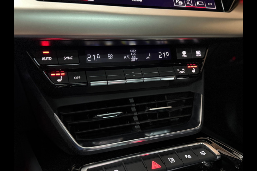 Audi e-tron GT GT Edition ZERO Competition 93 kWh | 21' inch | Pano | Matrix LED | 360° Camera Audi e-tron GT GT Edition ZERO Competition 93 kWh | 21' inch | Pano | Matrix LED | 360° Camera