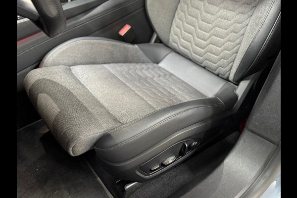 Audi e-tron GT GT Edition ZERO Competition 93 kWh | 21' inch | Pano | Matrix LED | 360° Camera Audi e-tron GT GT Edition ZERO Competition 93 kWh | 21' inch | Pano | Matrix LED | 360° Camera