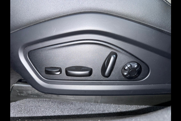 Audi e-tron GT GT Edition ZERO Competition 93 kWh | 21' inch | Pano | Matrix LED | 360° Camera Audi e-tron GT GT Edition ZERO Competition 93 kWh | 21' inch | Pano | Matrix LED | 360° Camera