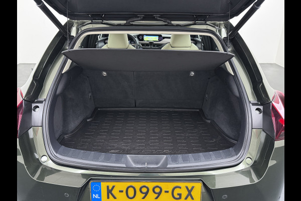 Lexus UX 300e 54kWh 204pk Leer 360°Camera Executive Navi Ecc Stoel+Stuurverwarming Schuif/Kanteldak HUD Adaptive-Cruise Apple Carplay And Miracast™ WiFi Blindspot monitoring Elek.Achterklep lane Assist DAB Bluetooth 1e Eigenaar Origineel Nederlandse Auto Nieuwprijs €64.000,-