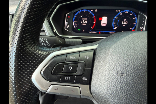 Volkswagen T-Cross 1.0 TSI 116pk Style R Line - Automaat - Navi - Winterpakket - Parkeerhulp