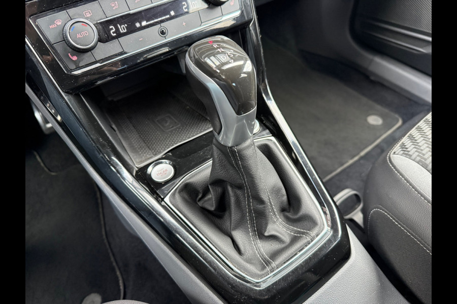 Volkswagen T-Cross 1.0 TSI 116pk Style R Line - Automaat - Navi - Winterpakket - Parkeerhulp