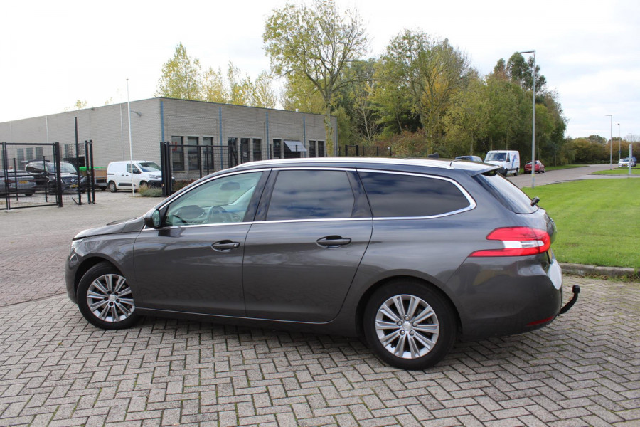 Peugeot 308 SW 1.2 PureTech Blue Lease Premium AUTOMAAT LEDER NAP /MEDIA/PANO CAMERA - PARKEERSENSOREN