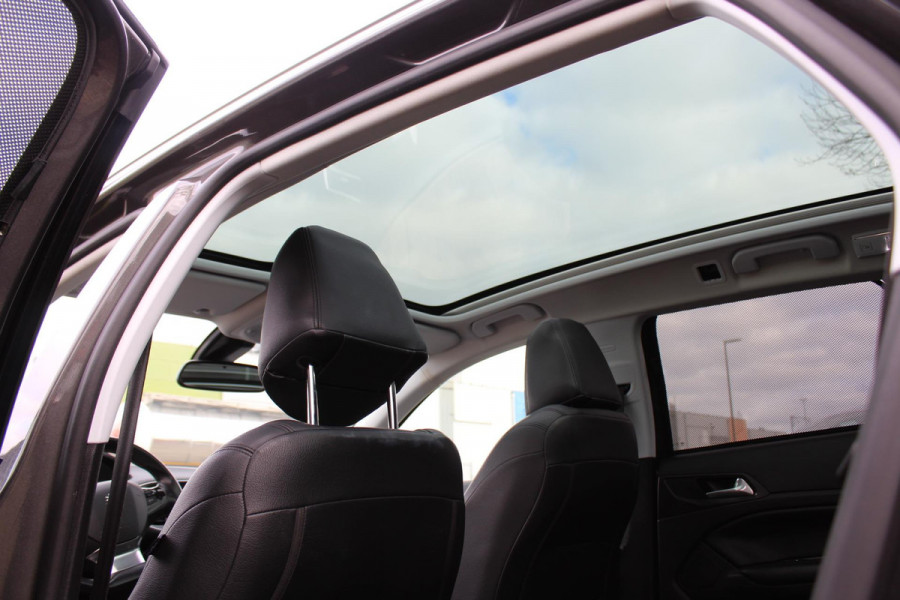 Peugeot 308 SW 1.2 PureTech Blue Lease Premium AUTOMAAT LEDER NAP /MEDIA/PANO CAMERA - PARKEERSENSOREN