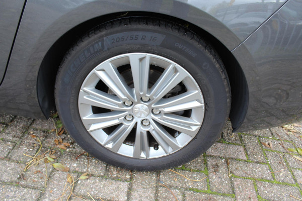Peugeot 308 SW 1.2 PureTech Blue Lease Premium AUTOMAAT LEDER NAP /MEDIA/PANO CAMERA - PARKEERSENSOREN