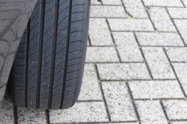 Peugeot 308 SW 1.2 PureTech Blue Lease Premium AUTOMAAT LEDER NAP /MEDIA/PANO CAMERA - PARKEERSENSOREN