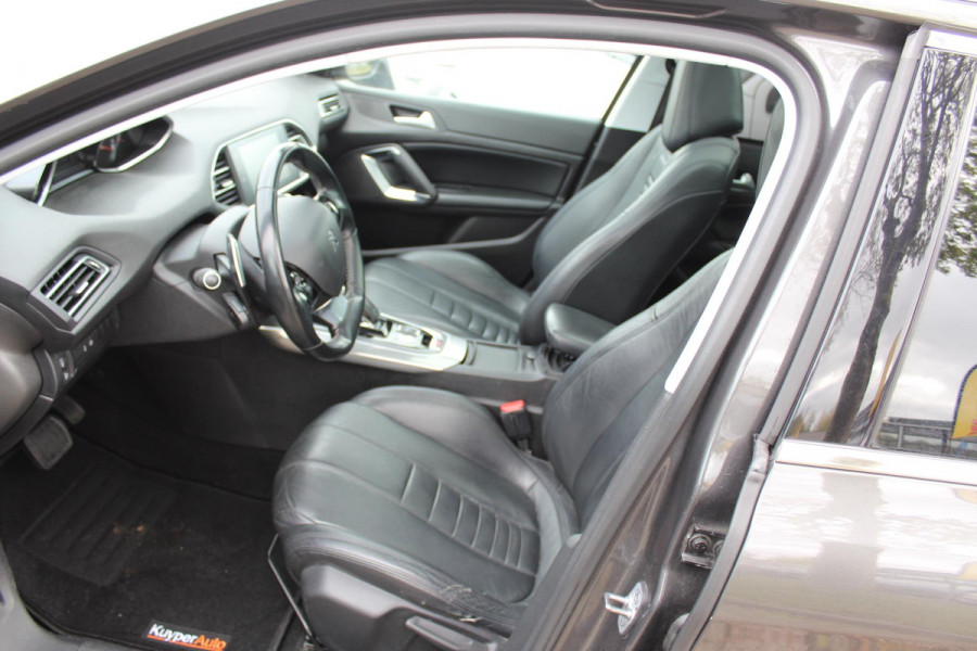 Peugeot 308 SW 1.2 PureTech Blue Lease Premium AUTOMAAT LEDER NAP /MEDIA/PANO CAMERA - PARKEERSENSOREN