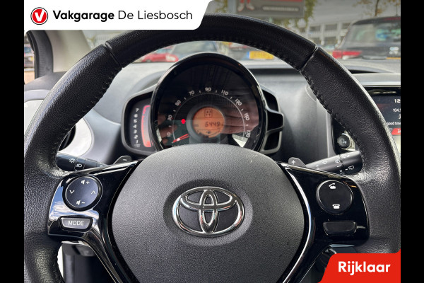 Toyota Aygo 1.0 VVT-i x-play/camera /airco/apple carplay/mf stuur/boeken