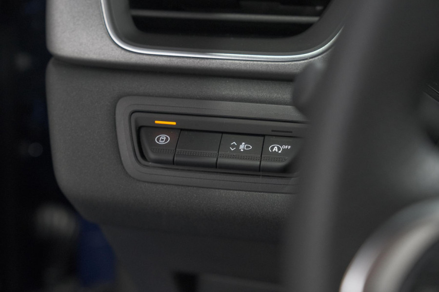 Renault Captur Mild Hybrid 160 EDC Techno | Pack Winter | Camera | Adaptieve Cruise Control | Apple Carplay