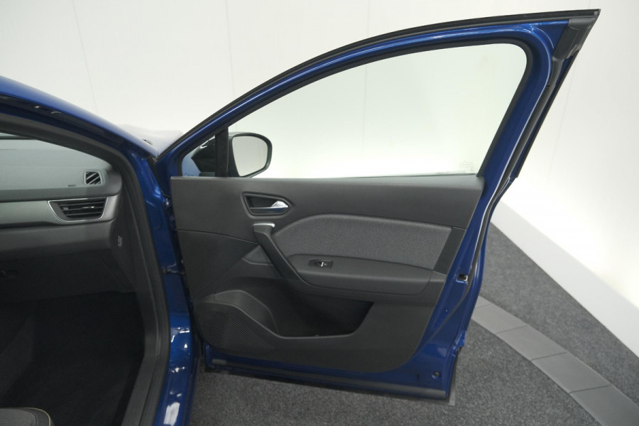 Renault Captur Mild Hybrid 160 EDC Techno | Pack Winter | Camera | Adaptieve Cruise Control | Apple Carplay