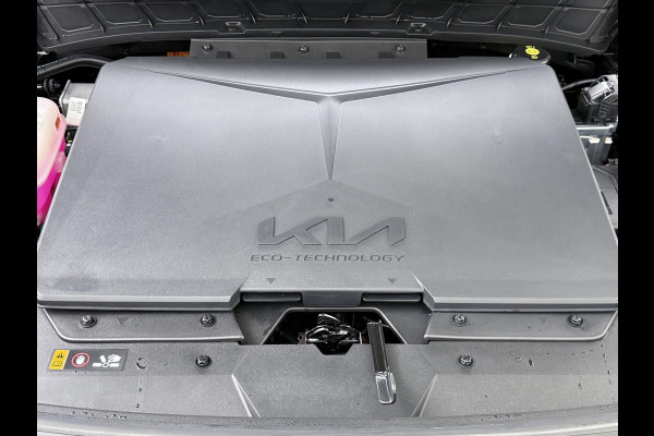 Kia Niro EV AIR VAN: €43.900,- VOOR: €35.440,- UW EINDEJAARSVOORDEEL: €8.460,- | 64kWh NIEUWE AUTO! | VOLLEDIGE KIA GARANTIE VAN TOEPASSING