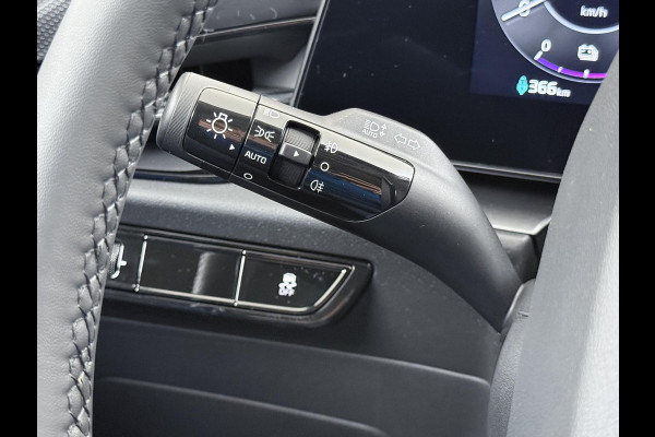 Kia Niro EV AIR VAN: €43.900,- VOOR: €35.440,- UW EINDEJAARSVOORDEEL: €8.460,- | 64kWh NIEUWE AUTO! | VOLLEDIGE KIA GARANTIE VAN TOEPASSING