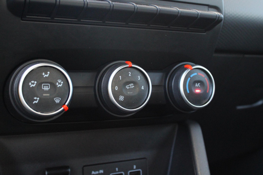 Renault Clio 1.0 TCe Bi-Fuel Zen | 1e Eig | Dealeronderhouden! | Parkeersensoren | Cruise Control | Airco | Lichtmetalen Velgen |