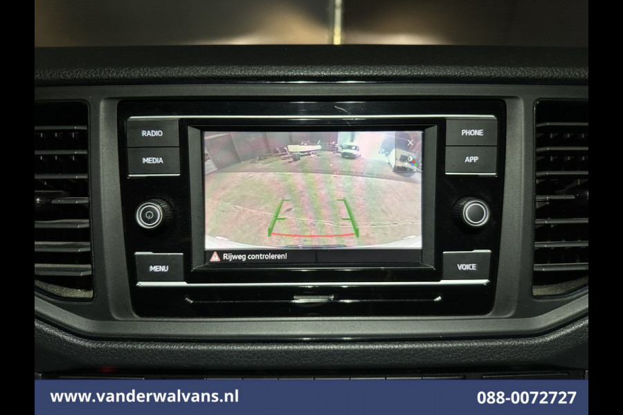Volkswagen Crafter 2.0 TDI 141pk L3H3 L2H2 Euro6 Airco | Camera | Apple Carplay | Android Auto | Cruisecontrol | Massagestoel Chauffeursstoel