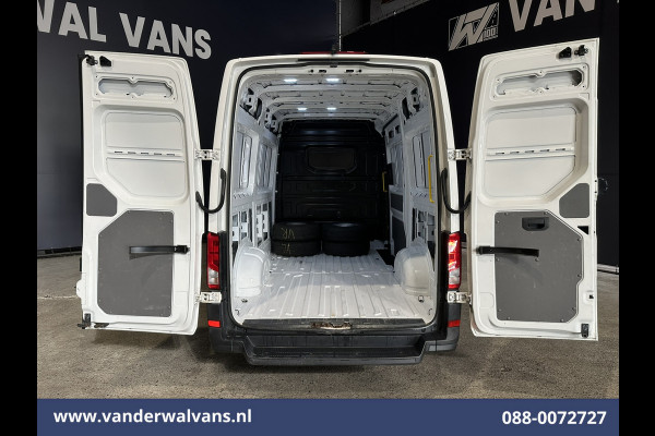 Volkswagen Crafter 2.0 TDI 141pk L3H3 L2H2 Euro6 Airco | Camera | Apple Carplay | Android Auto | Cruisecontrol | Massagestoel Chauffeursstoel