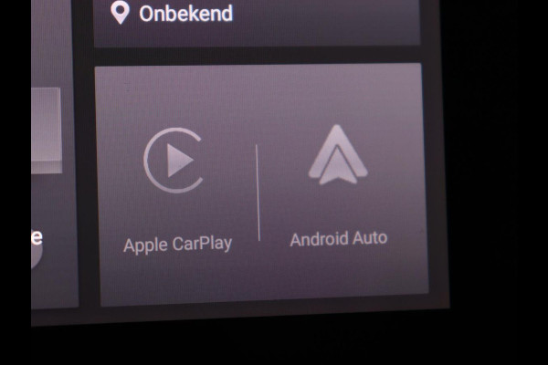 MG 4 Luxury 64 kWh | Stoel & stuurverwarming | Warmtepomp | Adaptive cruise | 360 Camera | Carplay | Keyless | Navigatie | File Assistent | Half leder