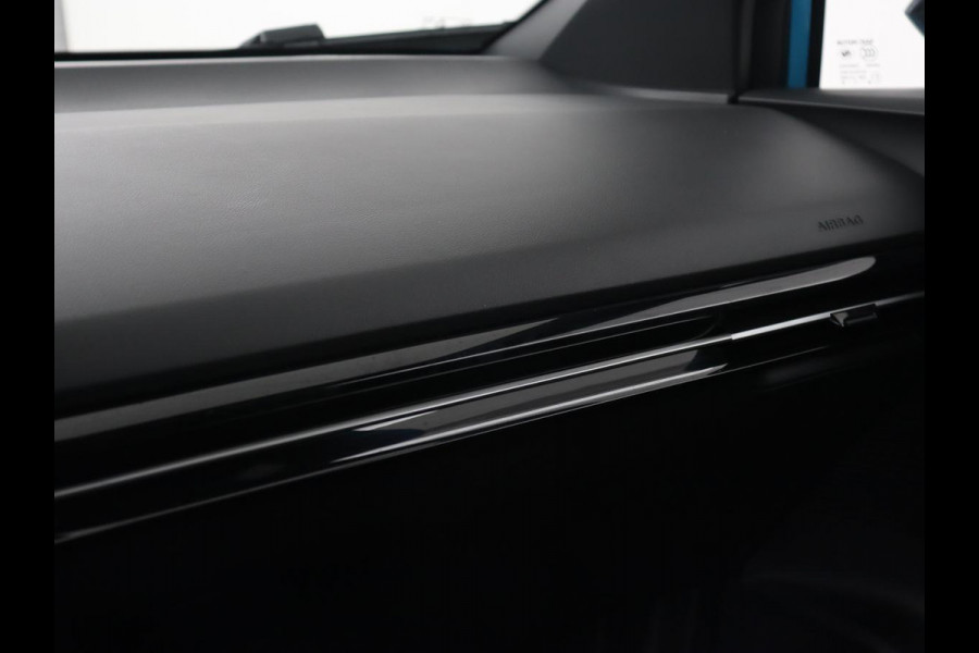 MG 4 Luxury 64 kWh | Stoel & stuurverwarming | Warmtepomp | Adaptive cruise | 360 Camera | Carplay | Keyless | Navigatie | File Assistent | Half leder