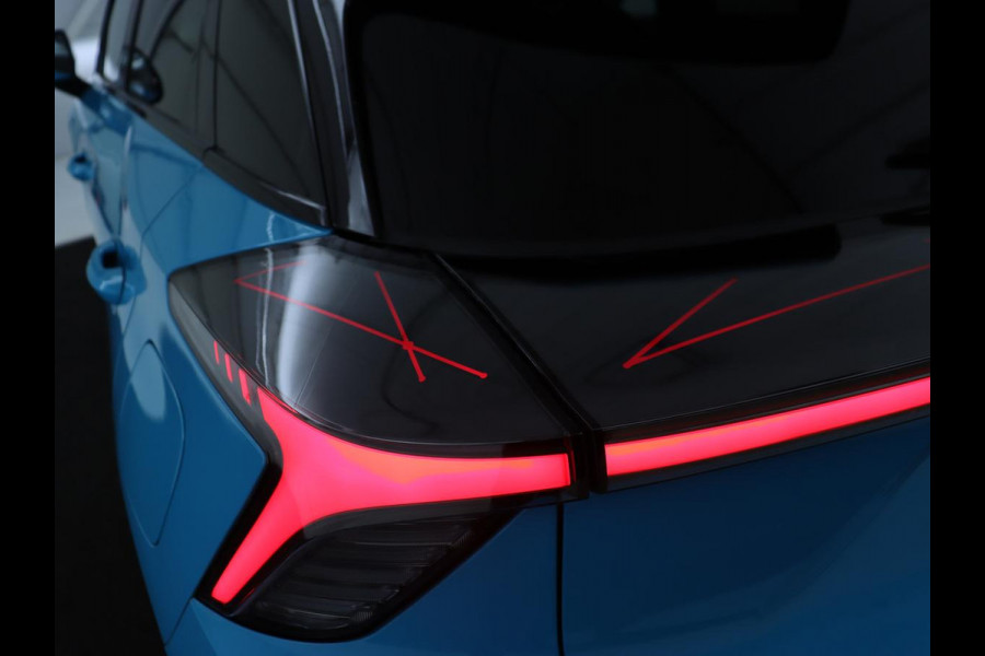 MG 4 Luxury 64 kWh | Stoel & stuurverwarming | Warmtepomp | Adaptive cruise | 360 Camera | Carplay | Keyless | Navigatie | File Assistent | Half leder