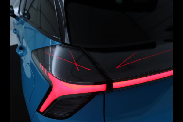 MG 4 Luxury 64 kWh | Stoel & stuurverwarming | Warmtepomp | Adaptive cruise | 360 Camera | Carplay | Keyless | Navigatie | File Assistent | Half leder