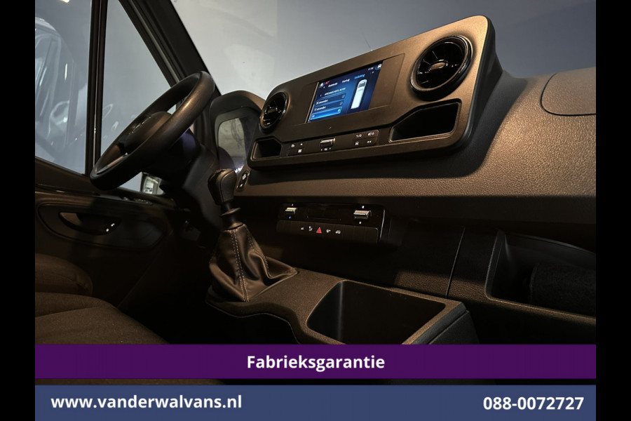 Mercedes-Benz Sprinter 315 CDI 150pk L3H2 Fabrieksgarantie Euro6 Airco | Camera | Apple Carplay | Android Auto Parkeersensoren, Bijrijdersbank