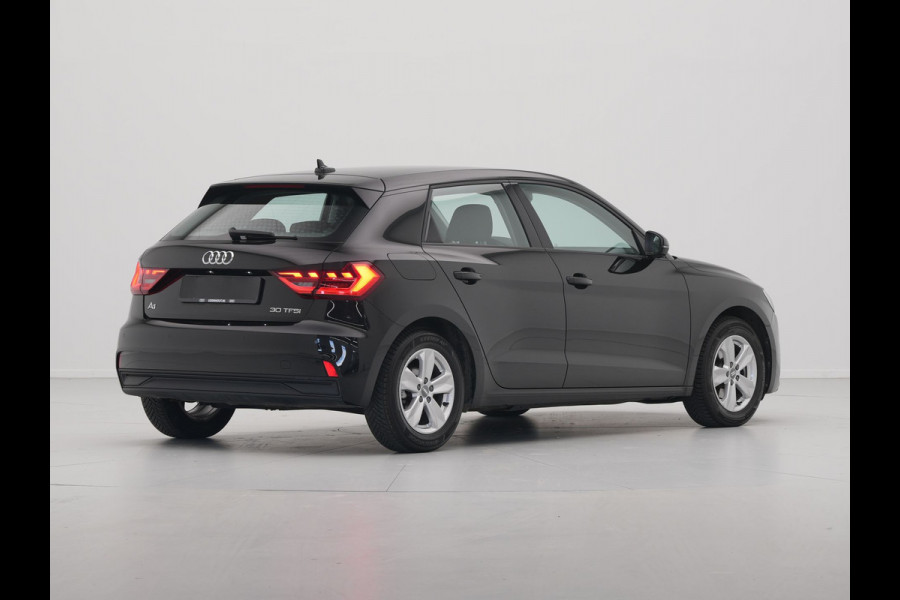 Audi A1 Sportback 25 TFSI 95pk S-tronic Navigatie Pdc Clima Led Carplay 329 Audi A1 Sportback 25 TFSI 95pk S-tronic Navigatie Pdc Clima Led Carplay 329