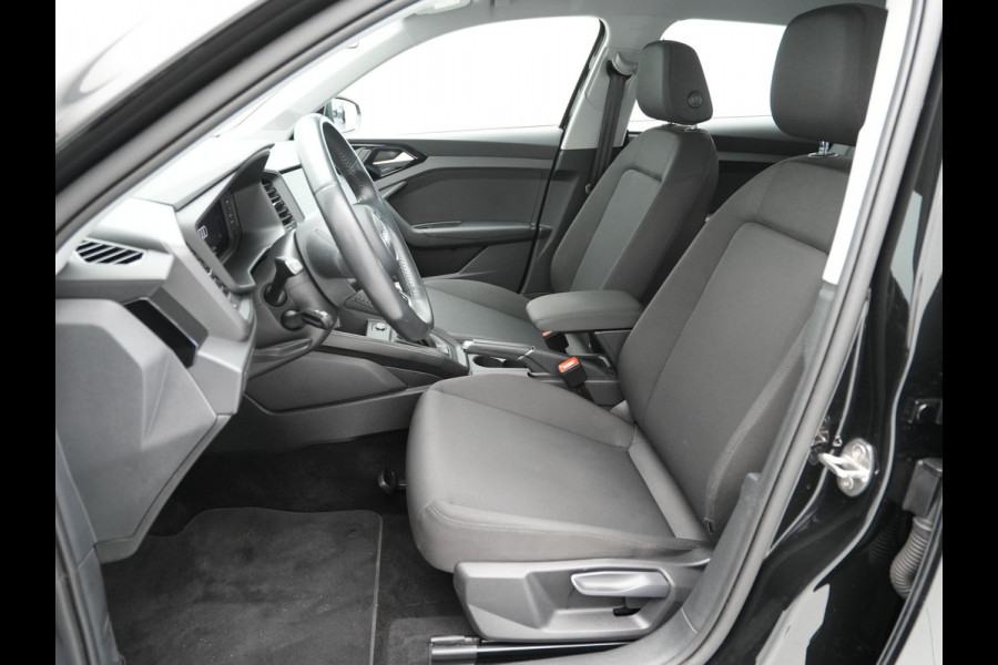 Audi A1 Sportback 25 TFSI 95pk S-tronic Navigatie Pdc Clima Led Carplay 329 Audi A1 Sportback 25 TFSI 95pk S-tronic Navigatie Pdc Clima Led Carplay 329