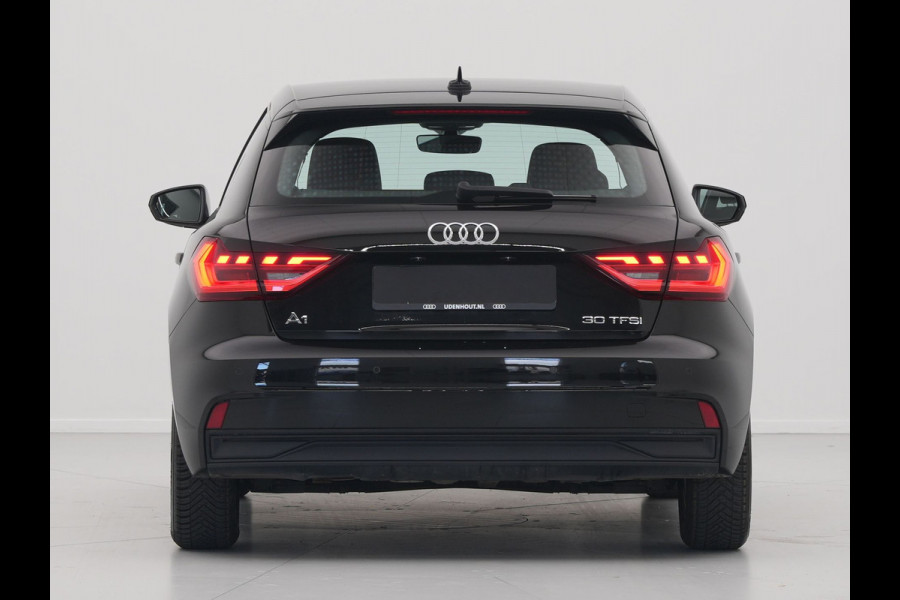 Audi A1 Sportback 25 TFSI 95pk S-tronic Navigatie Pdc Clima Led Carplay 329 Audi A1 Sportback 25 TFSI 95pk S-tronic Navigatie Pdc Clima Led Carplay 329
