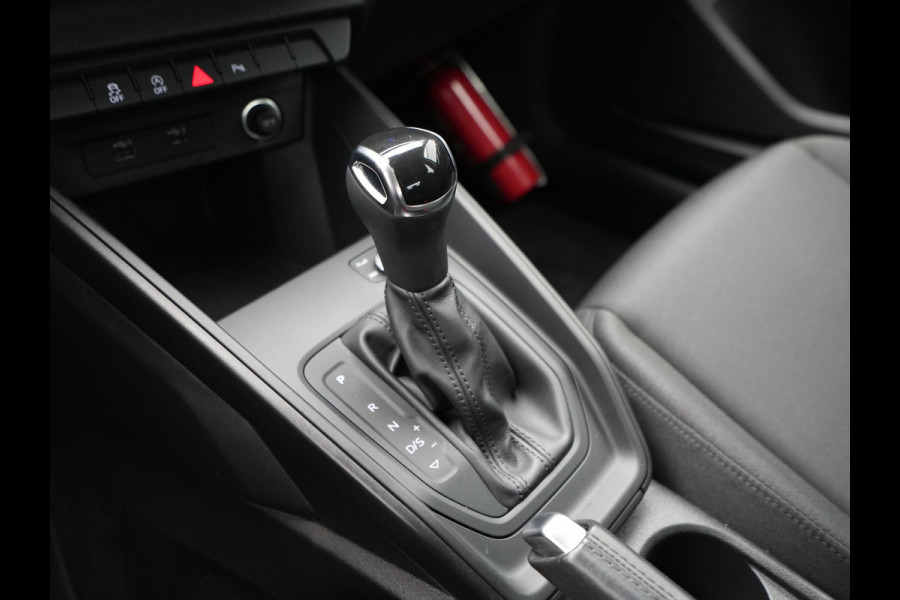 Audi A1 Sportback 25 TFSI 95pk S-tronic Navigatie Pdc Clima Led Carplay 329 Audi A1 Sportback 25 TFSI 95pk S-tronic Navigatie Pdc Clima Led Carplay 329