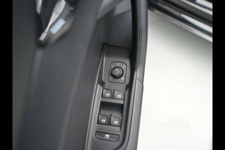 Audi A1 Sportback 25 TFSI 95pk S-tronic Navigatie Pdc Clima Led Carplay 329 Audi A1 Sportback 25 TFSI 95pk S-tronic Navigatie Pdc Clima Led Carplay 329