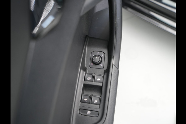 Audi A1 Sportback 25 TFSI 95pk S-tronic Navigatie Pdc Clima Led Carplay 329 Audi A1 Sportback 25 TFSI 95pk S-tronic Navigatie Pdc Clima Led Carplay 329