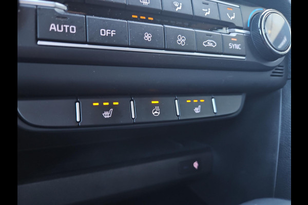 Kia Ceed 1.5 T-GDi DynamicPlusLine | Automaat | Stoel- en Stuurverwarming | Navi | Clima | Carplay/Android auto | Lichtmetalen velgen | LED |