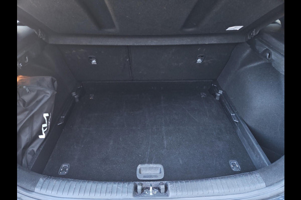 Kia Ceed 1.5 T-GDi DynamicPlusLine | Automaat | Stoel- en Stuurverwarming | Navi | Clima | Carplay/Android auto | Lichtmetalen velgen | LED |