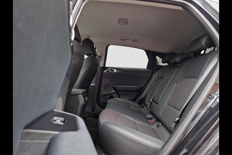 Kia Ceed 1.0 T-GDi DynamicPlusLine | LED | Stoelverwarming | Dodehoek | KeyLess | Draadloos Opladen |