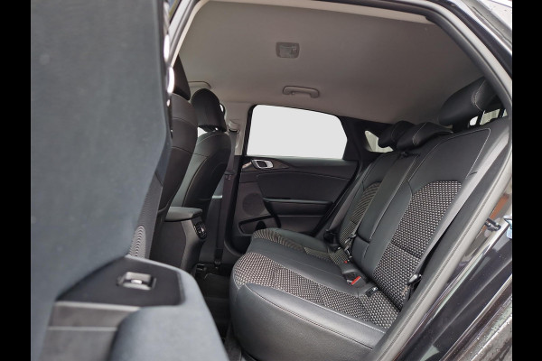 Kia Ceed 1.0 T-GDi DynamicPlusLine | LED | Stoelverwarming | Dodehoek | KeyLess | Draadloos Opladen |