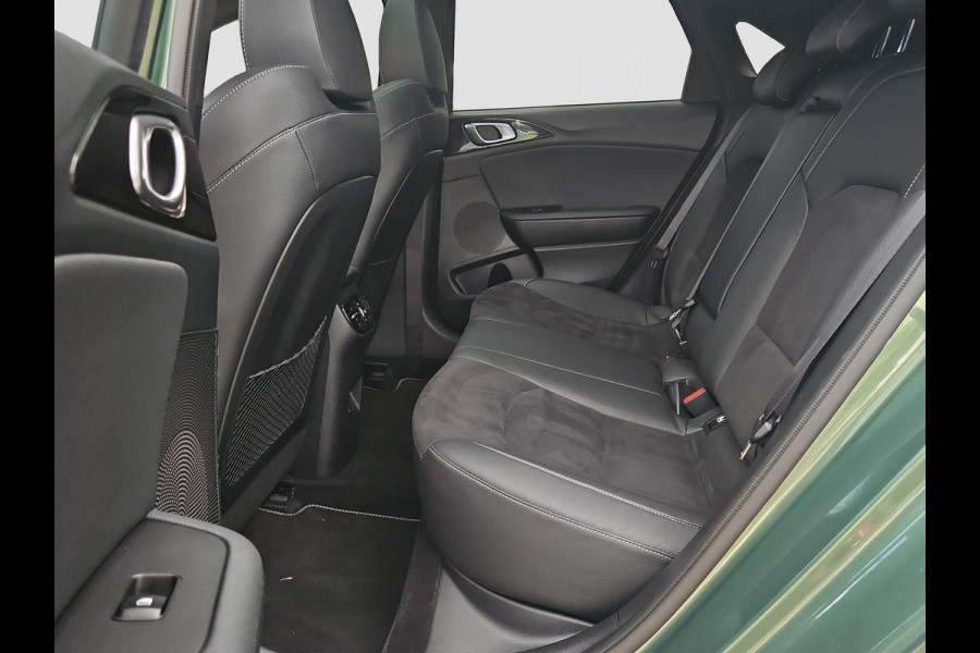 Kia Ceed 1.5 T-GDi GT-Line | Automaat | Dodehoek assist. | LED | Sportstuur | Stoel- en Stuurverwarming | Schuif/Kanteldak |