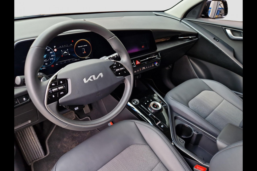 Kia Niro EV DynamicLine 64.8 kWh | Prijs incl. vooraftrek 2000.- inruilpremie| Key-Less | Navi | Camera | Cruise | LMV | H-Leder |