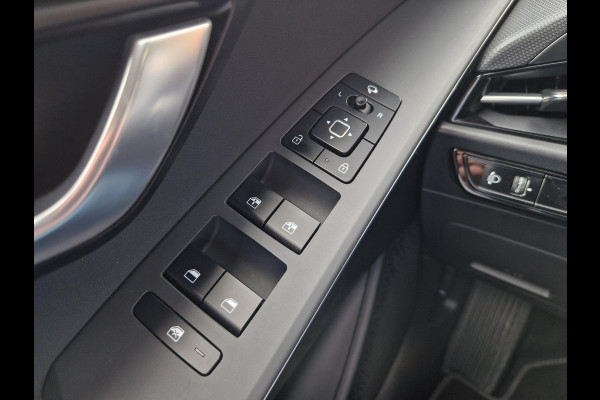 Kia Niro EV DynamicLine 64.8 kWh | Prijs incl. vooraftrek 2000.- inruilpremie| Key-Less | Navi | Camera | Cruise | LMV | H-Leder |