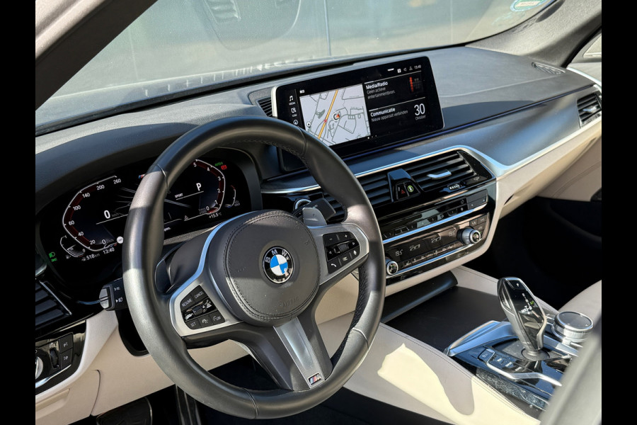 BMW 5 Serie 530i M-Sport Laser|Memory|Adap Cruise|Harman Kardon|Leder