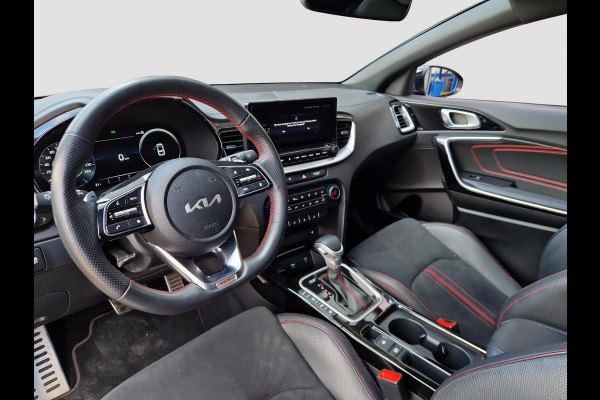 Kia ProCeed 1.6 T-GDi GT | Trekhaak| JBL | Camera | Navi | BSD | 18” Velgen | Apple CarPlay/Android Auto | Key-Less | PDC | Cruise | LED |