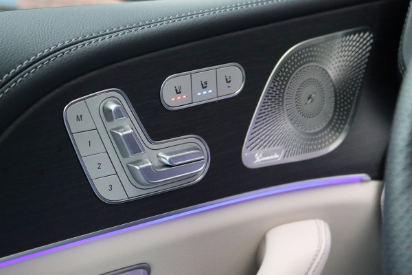 Mercedes-Benz GLE AMG 53 Hybrid Premium 4MATIC+ Aut9 | Luchtvering | Distronic | Memory | Trekhaak | Stoelventilatie | Verwarmd Stuurwiel | HUD | Burmester | Luchtkwaliteitspakket | Keyless Go | Augmented Reality |