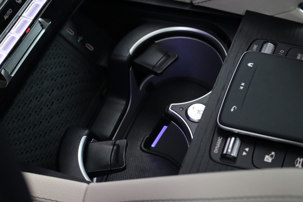 Mercedes-Benz GLE AMG 53 Hybrid Premium 4MATIC+ Aut9 | Luchtvering | Distronic | Memory | Trekhaak | Stoelventilatie | Verwarmd Stuurwiel | HUD | Burmester | Luchtkwaliteitspakket | Keyless Go | Augmented Reality |