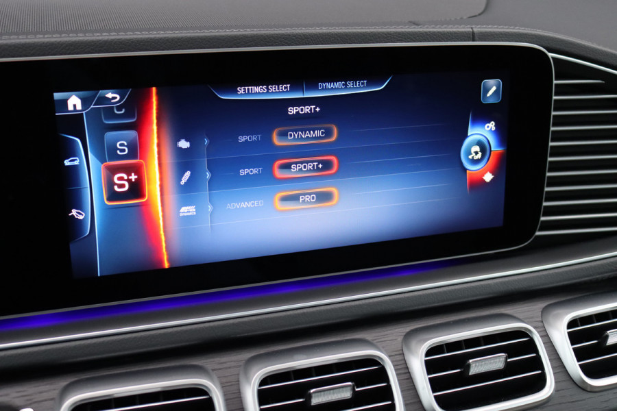 Mercedes-Benz GLE AMG 53 Hybrid Premium 4MATIC+ Aut9 | Luchtvering | Distronic | Memory | Trekhaak | Stoelventilatie | Verwarmd Stuurwiel | HUD | Burmester | Luchtkwaliteitspakket | Keyless Go | Augmented Reality |