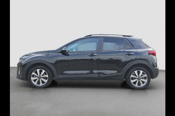 Kia Stonic 1.0 T-GDi MHEV DynamicPlusLine Automaat | Camera | LMV | Cruise | Navi | LED | Stoel- en Stuurverwarming | Privacy Glass | Apple Carplay & Android Auto |