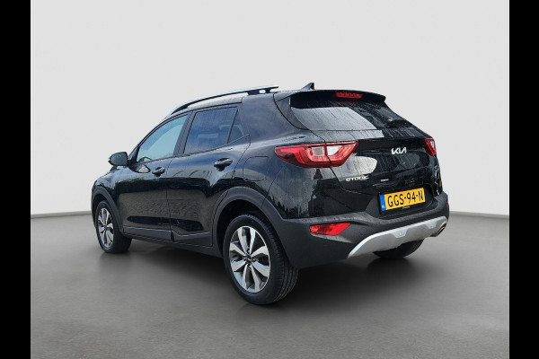 Kia Stonic 1.0 T-GDi MHEV DynamicPlusLine Automaat | Camera | LMV | Cruise | Navi | LED | Stoel- en Stuurverwarming | Privacy Glass | Apple Carplay & Android Auto |