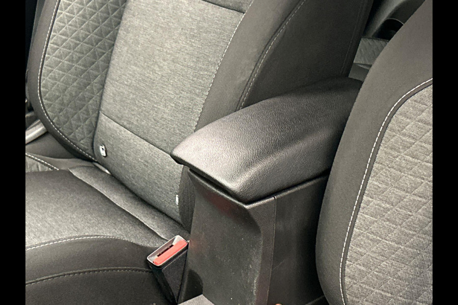 Renault Captur 1.6 E-Tech Hybrid 145 Business Trekhaak Apple/Carplay Climate/control