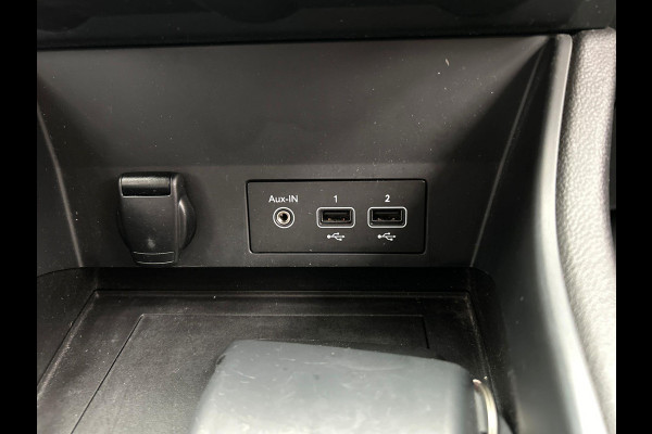 Renault Captur 1.6 E-Tech Hybrid 145 Business Trekhaak Apple/Carplay Climate/control