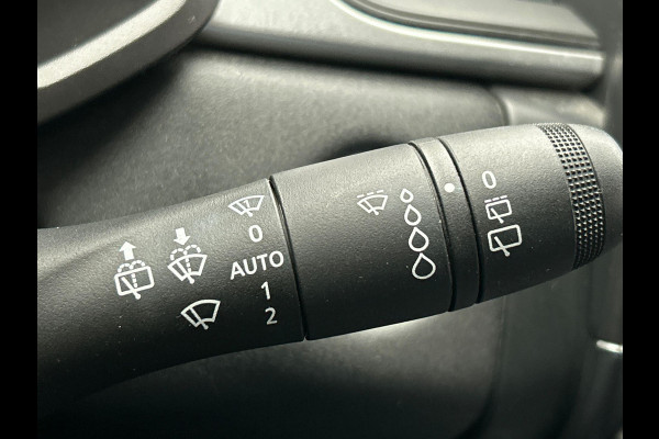 Renault Captur 1.6 E-Tech Hybrid 145 Business Trekhaak Apple/Carplay Climate/control