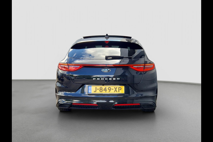 Kia ProCeed 1.0 T-GDI GT-Line | Panoramadak | Leder/Alcantara | Achteruitrijcamera | 17” Velgen | Stuur-/Stoelverwarming | Apple CarPlay/Android Auto | Clima | Key-Less sleutel | Cruise control | LED