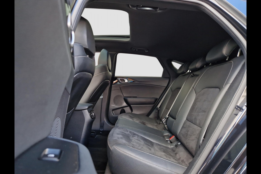 Kia ProCeed 1.0 T-GDI GT-Line | Panoramadak | Leder/Alcantara | Achteruitrijcamera | 17” Velgen | Stuur-/Stoelverwarming | Apple CarPlay/Android Auto | Clima | Key-Less sleutel | Cruise control | LED