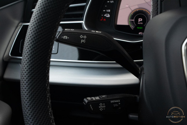 Audi Q8 60 TFSI e quattro Competition SQ8  PANO  CAM  ACC  LANE ASS  TREKHAAK LUCHTVERING Audi Q8 60 TFSI e quattro Competition SQ8  PANO  CAM  ACC  LANE ASS  TREKHAAK LUCHTVERING